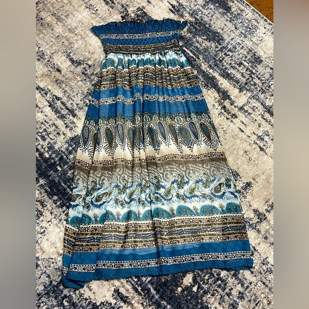 Blue patterned maxi dress